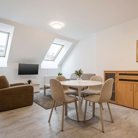 D16 - Gozsdu Garden Residence - Best Location By Bqa Budapest Exteriör bild